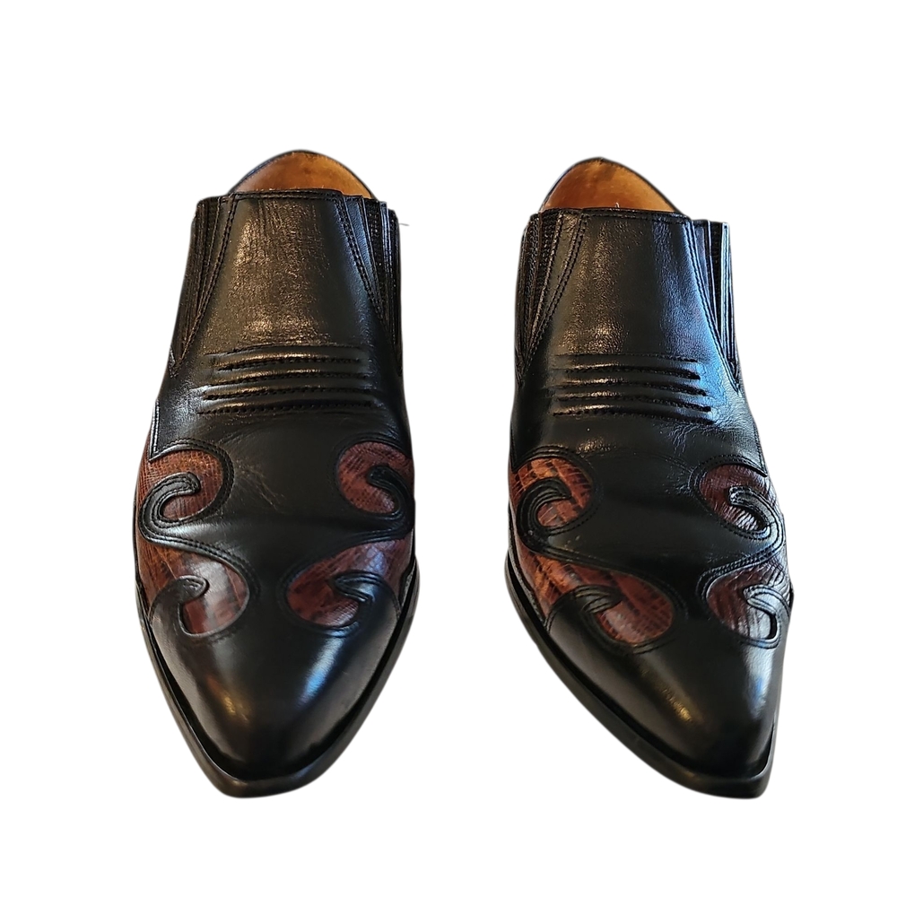 Nine West Shooties Western Style Low Top 8.5M Black Brown Scroll Inlay